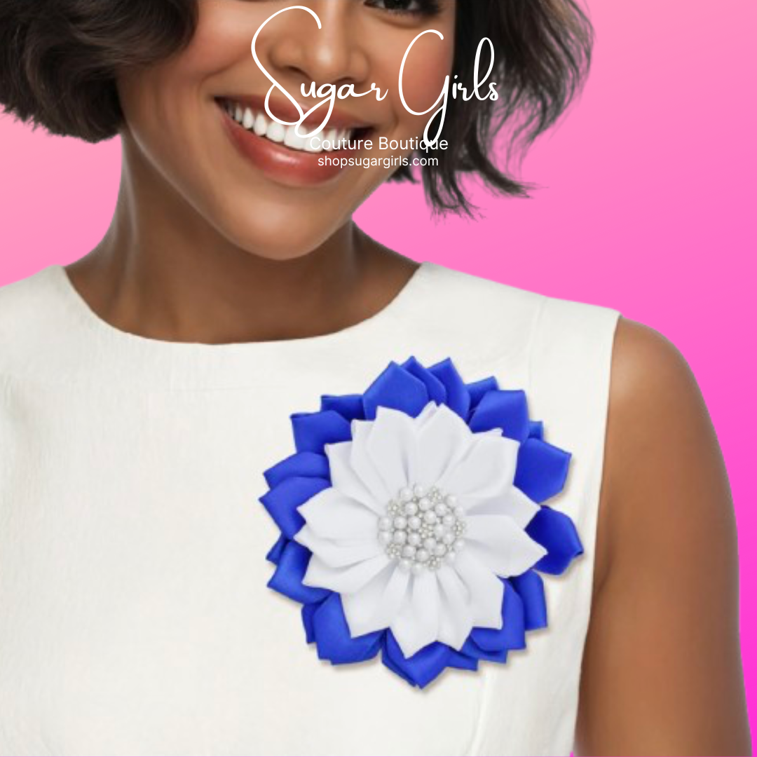 FLOWER BROOCH B&amp;W