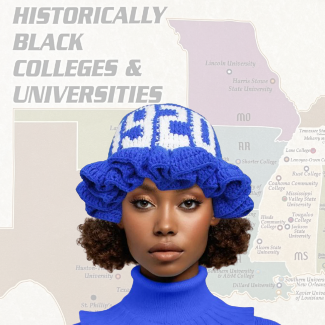 BLUE CROCHET BUCKET HAT